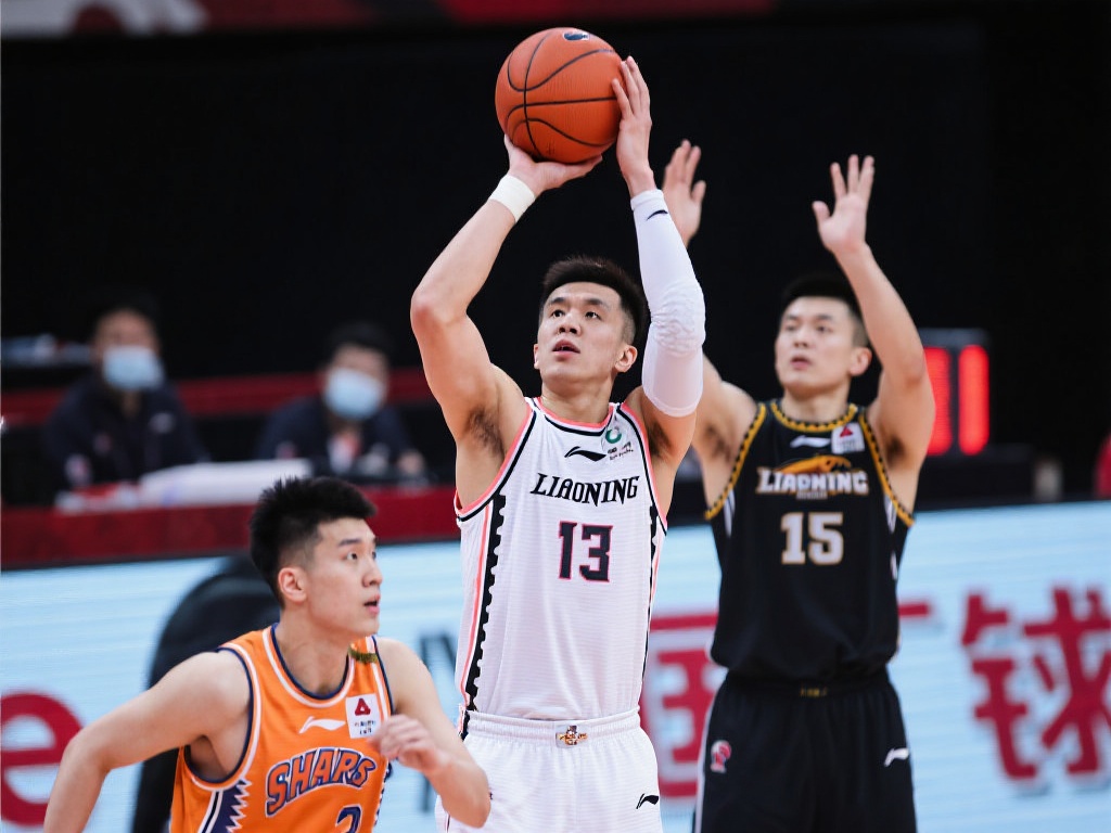 山东半场三分命中率惨淡仅7.7%，辽宁高效44%遥遥领先