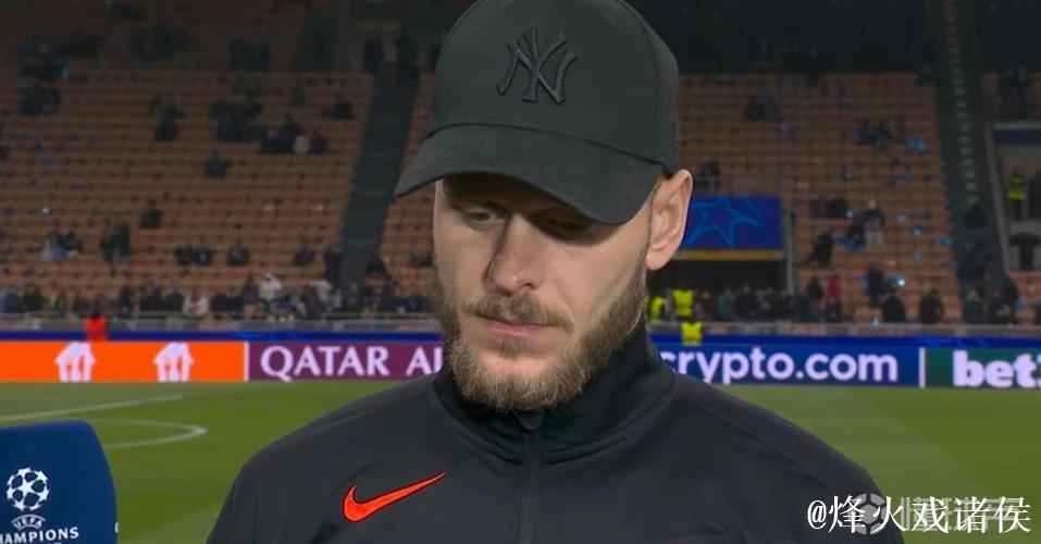 迪马尔科:利物浦全队都充满威胁,能随时制造机会 迪马尔科:利物浦全队都充满威胁,能随时制造机会